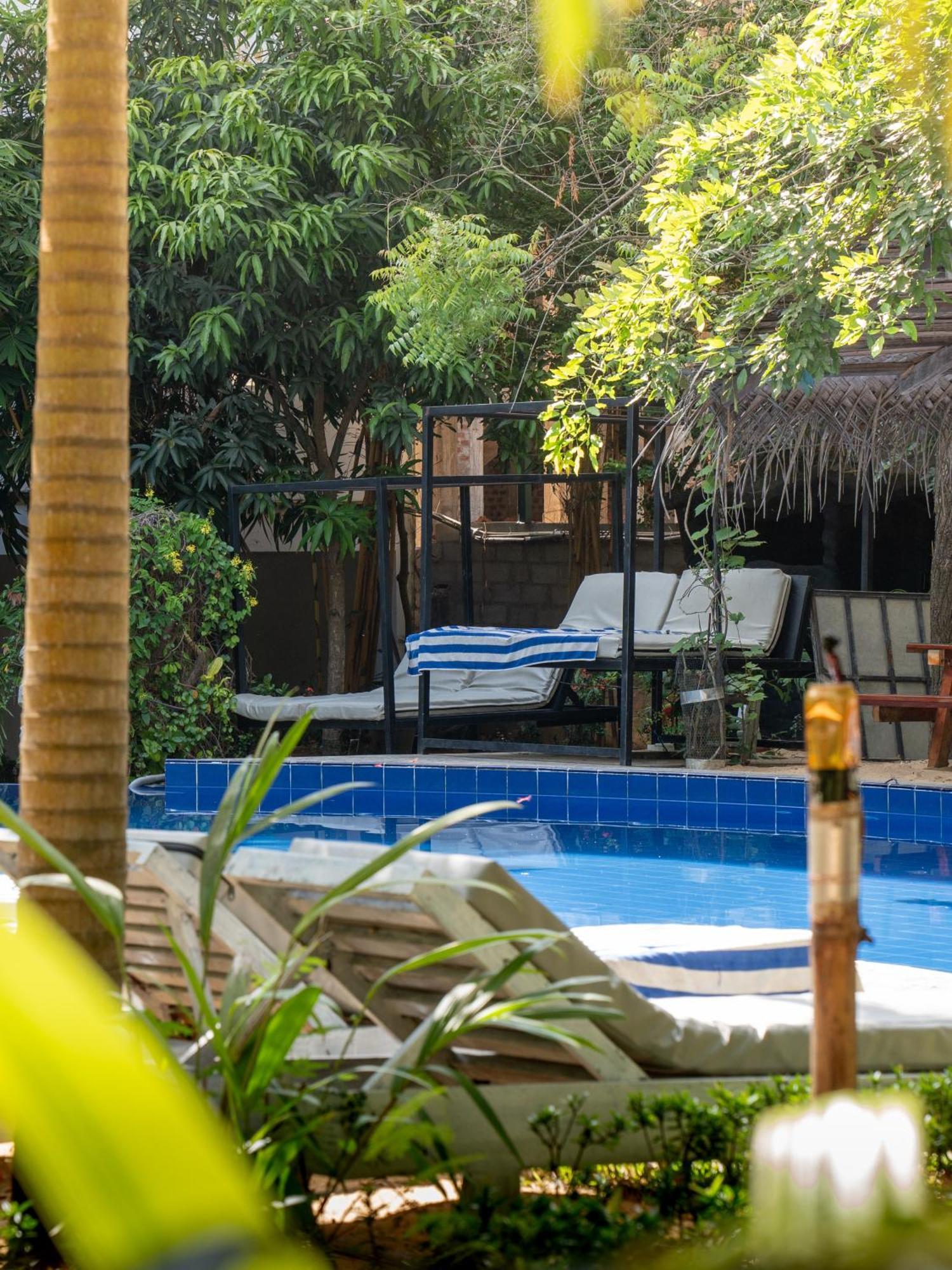 Sundaras Sigiriya Jungles Caves Resort 담불라 외부 사진